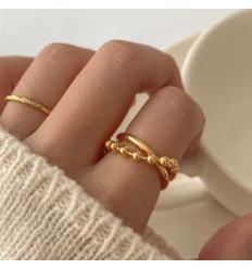 Guld Ring med Guld Perler